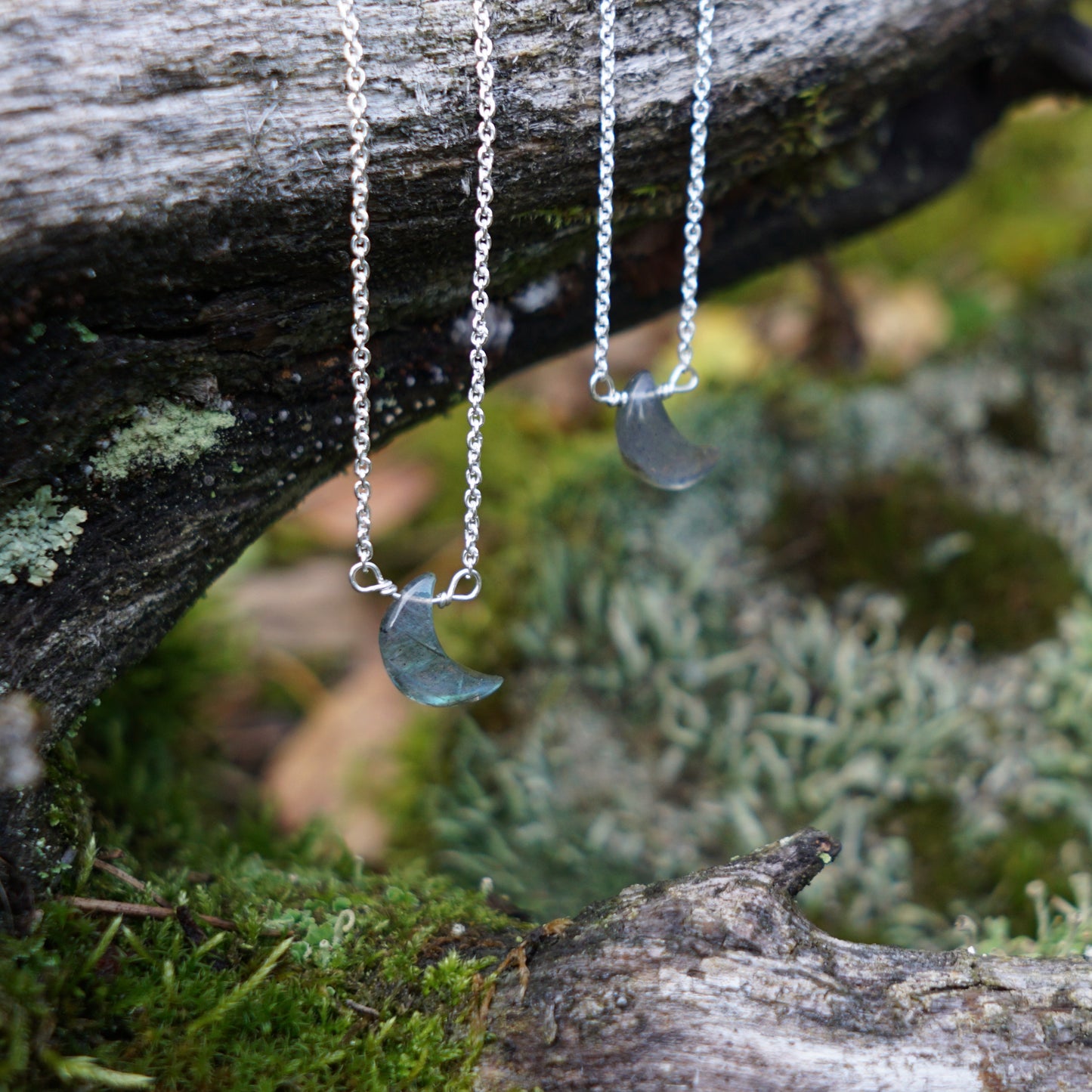 Månesmykke m/labradoritt